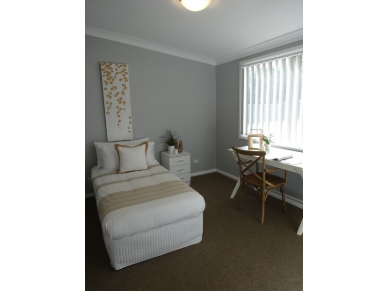 24 Nelson Street, Abermain NSW 2326