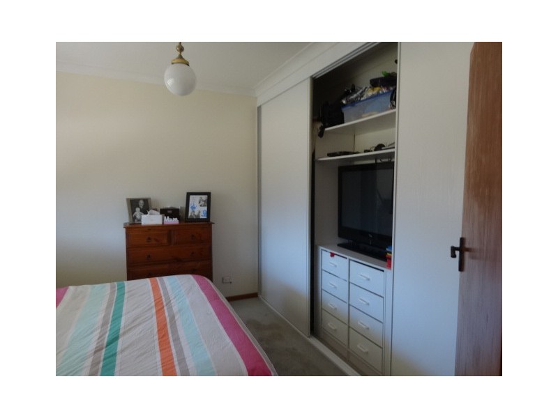 4 Orange Street, Abermain NSW 2326