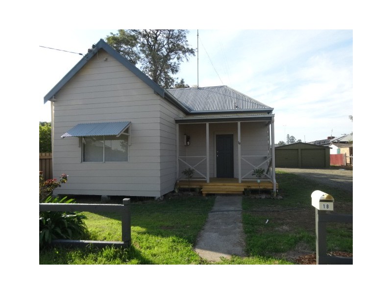 18 Mt View Road, Cessnock NSW 2325