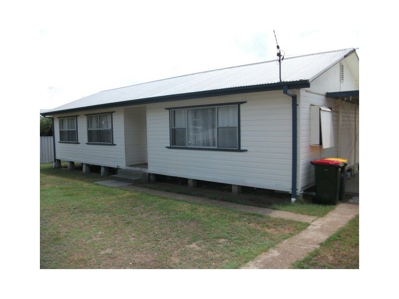 84 Macquarie Avenue, Cessnock NSW 2325