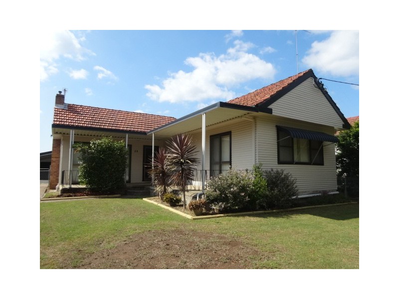 32 Desmond Street, Cessnock NSW 2325