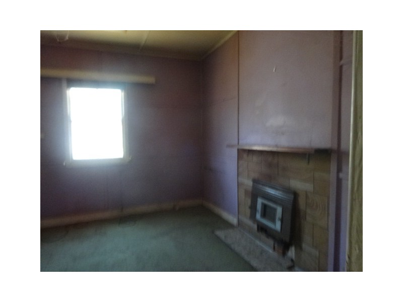 16 Campbell Street, Cessnock NSW 2325
