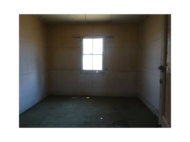 16 Campbell Street, Cessnock NSW 2325