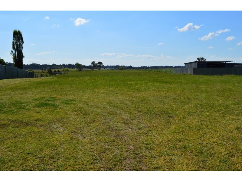 33 Lee-Ann Crescent, Cessnock NSW 2325