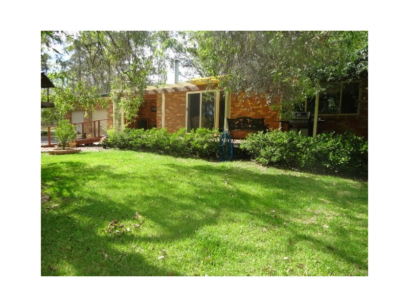 893 Sandy Creek Rd, Quorrobolong NSW 2325