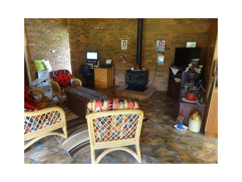 21 Kearsley Selections Rd, Kearsley NSW 2325