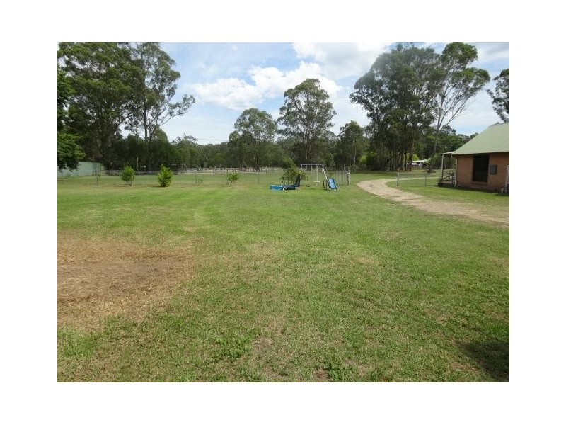 21 Kearsley Selections Rd, Kearsley NSW 2325