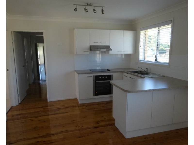 1/3 Curry Street, Aberdare NSW 2325