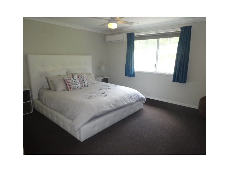 6 Tunnel Road, Cessnock NSW 2325