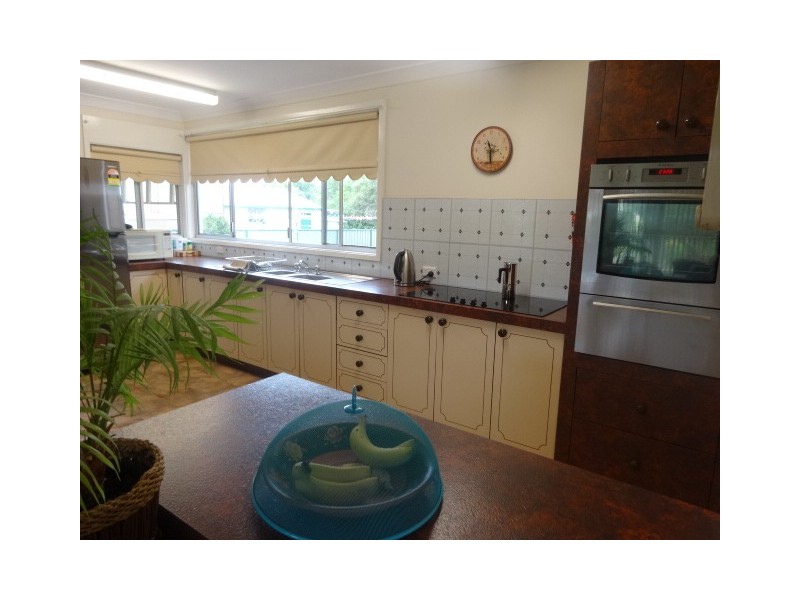 61 Mills Crescent, Cessnock NSW 2325