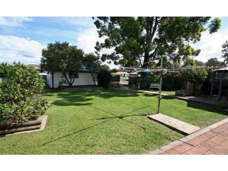 61 Mills Crescent, Cessnock NSW 2325
