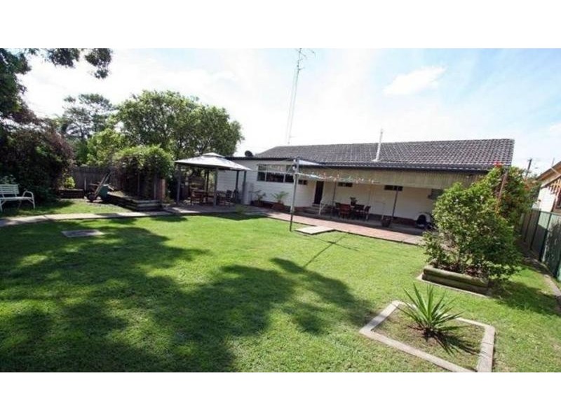 61 Mills Crescent, Cessnock NSW 2325