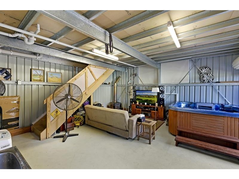 24 Rugby Street, Ellalong NSW 2325