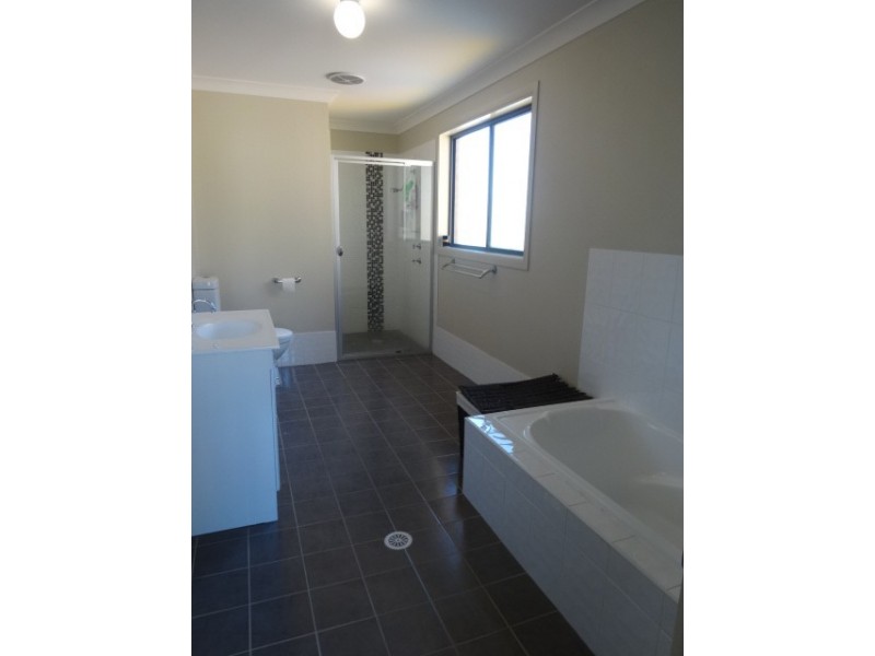 1, 2/52 Congewai Street, Aberdare NSW 2325