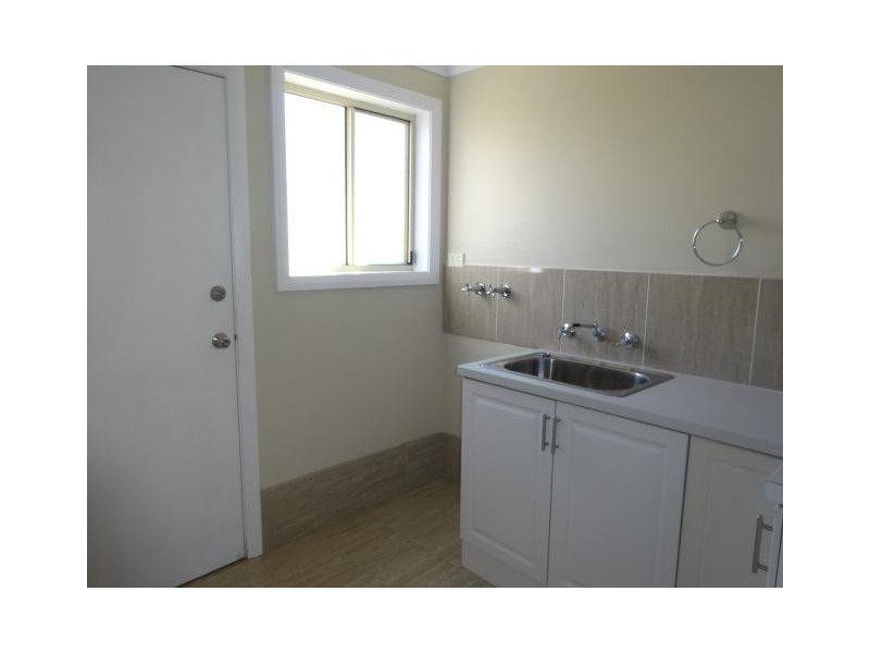 1 Quarrybylong Street, Cessnock NSW 2325