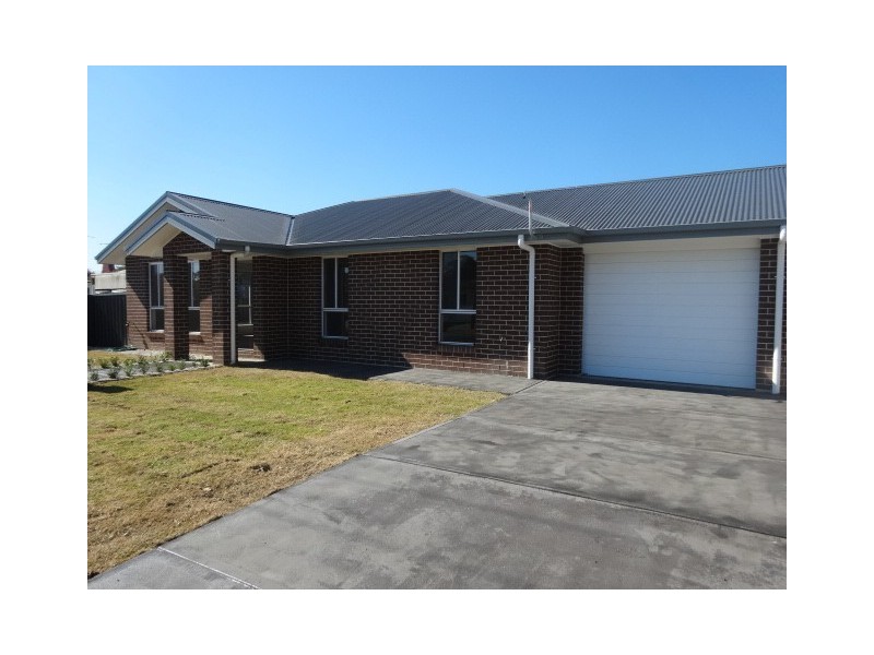 84a Mount View Road, Cessnock NSW 2325