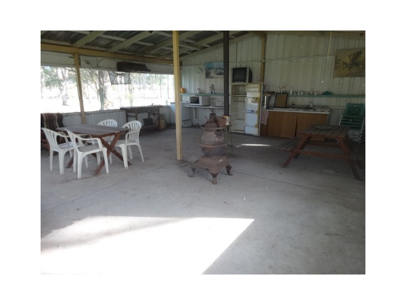 1528 Sandy Creek Rd, Ellalong NSW 2325