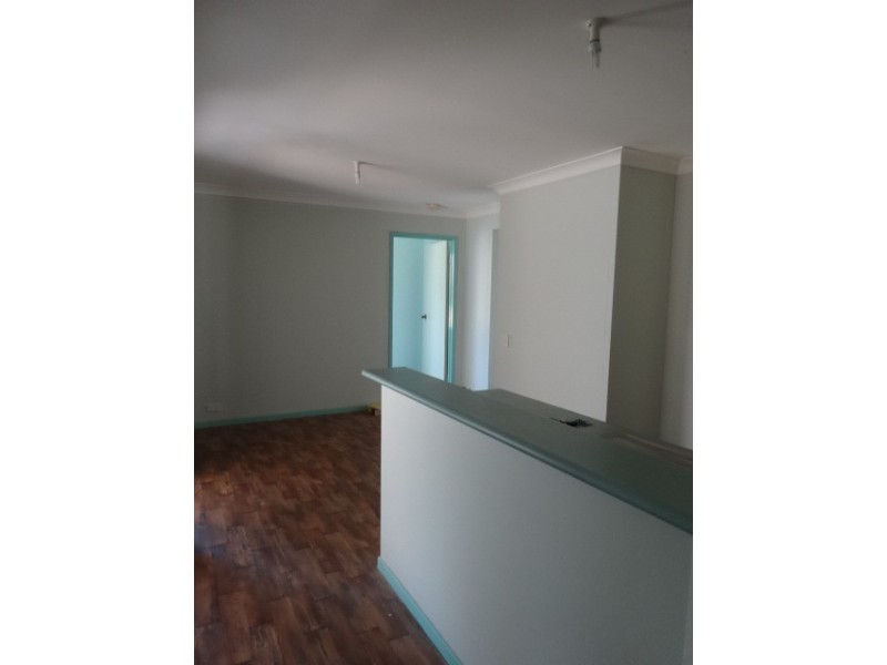 16 Casson Ave, Cessnock NSW 2325