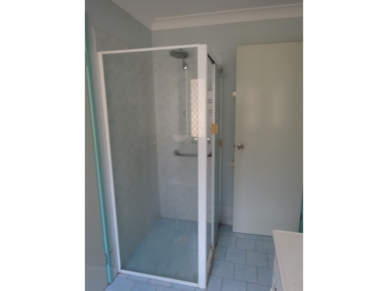 16 Casson Ave, Cessnock NSW 2325