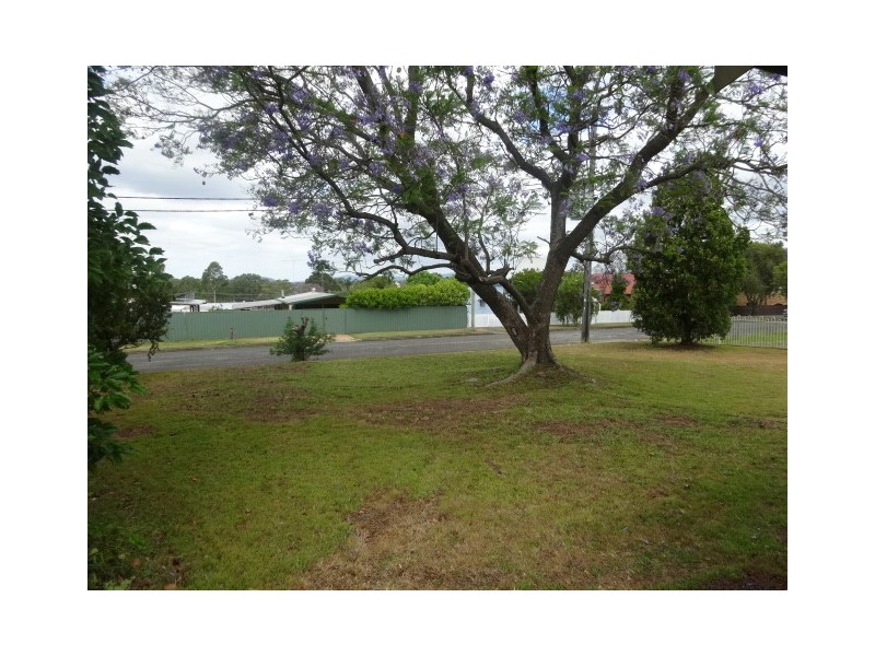 11 Harris Street, Cessnock NSW 2325