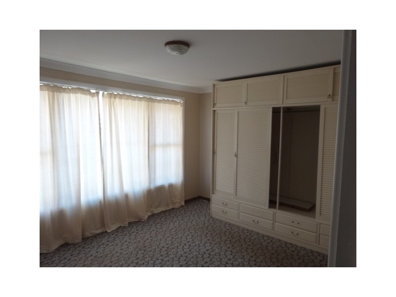 6 Tomalpin Street, Kearsley NSW 2325