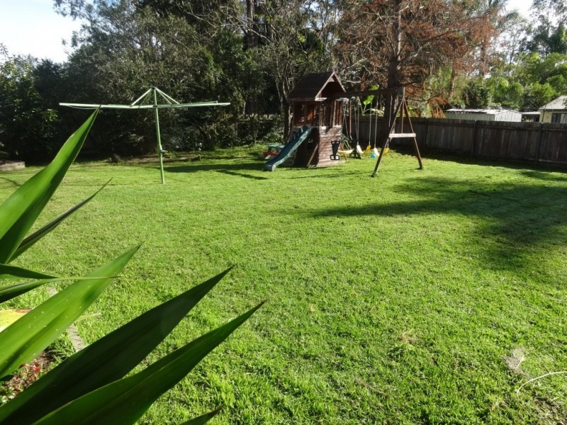 42 Alexander Street, Ellalong NSW 2325