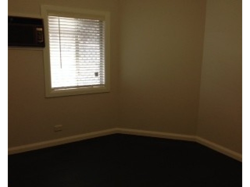 16 Vernon Street, Cessnock NSW 2325
