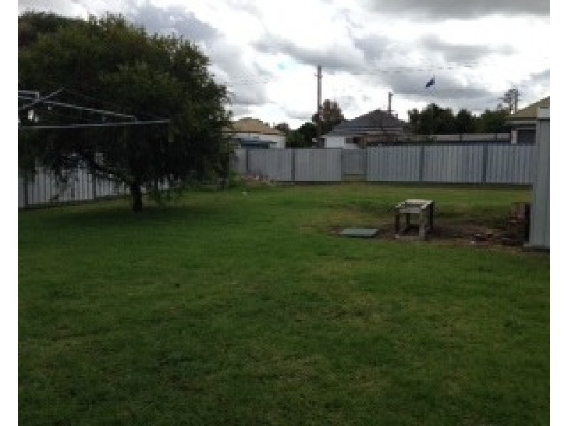 16 Vernon Street, Cessnock NSW 2325
