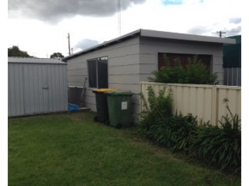 16 Vernon Street, Cessnock NSW 2325
