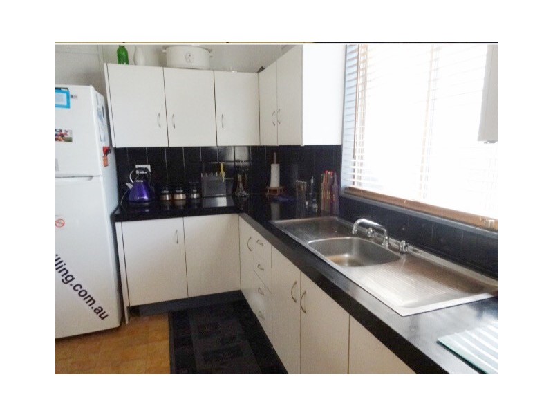 182 Wollombi Road, Cessnock NSW 2325