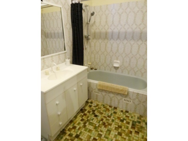 182 Wollombi Road, Cessnock NSW 2325