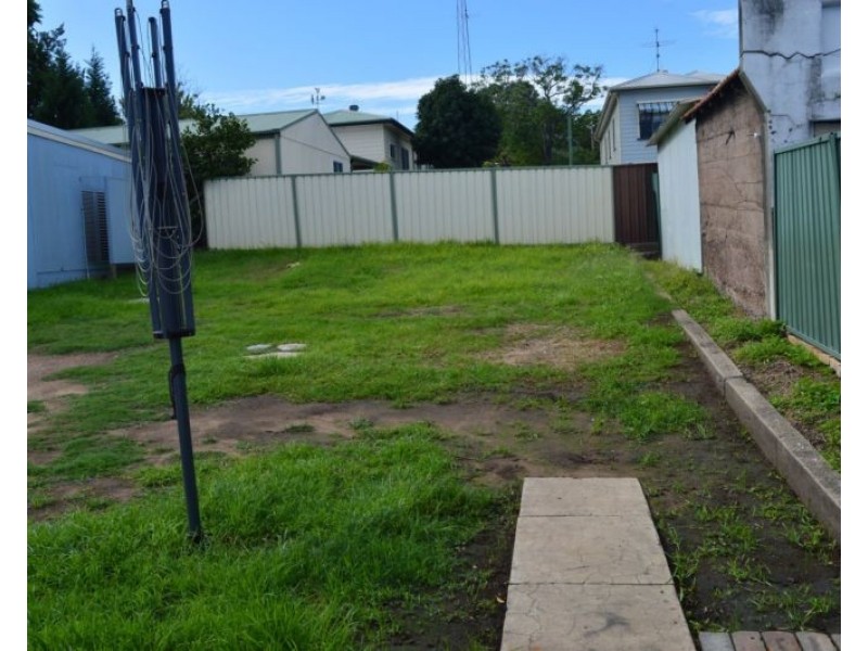 30 Cumberland Street, Cessnock NSW 2325