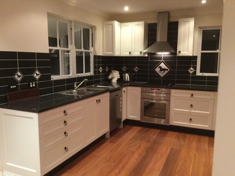 100 Rodney Road, Mount Vincent NSW 2323