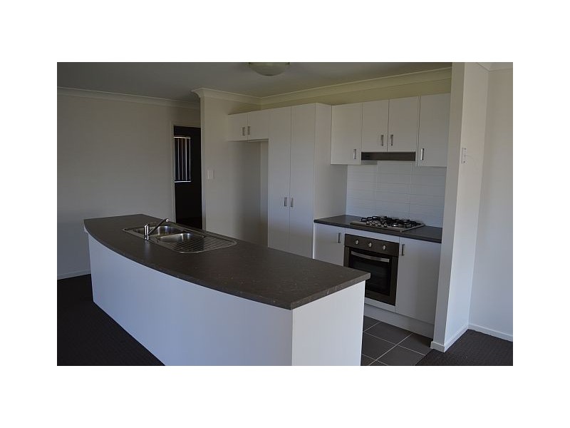 6 Tempranillo Crs, Cessnock NSW 2325