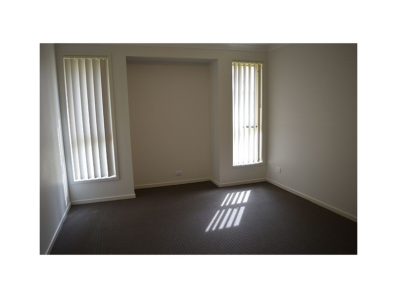 6 Tempranillo Crs, Cessnock NSW 2325