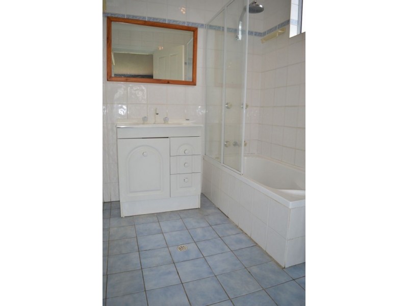 60 Government Road, Weston NSW 2326
