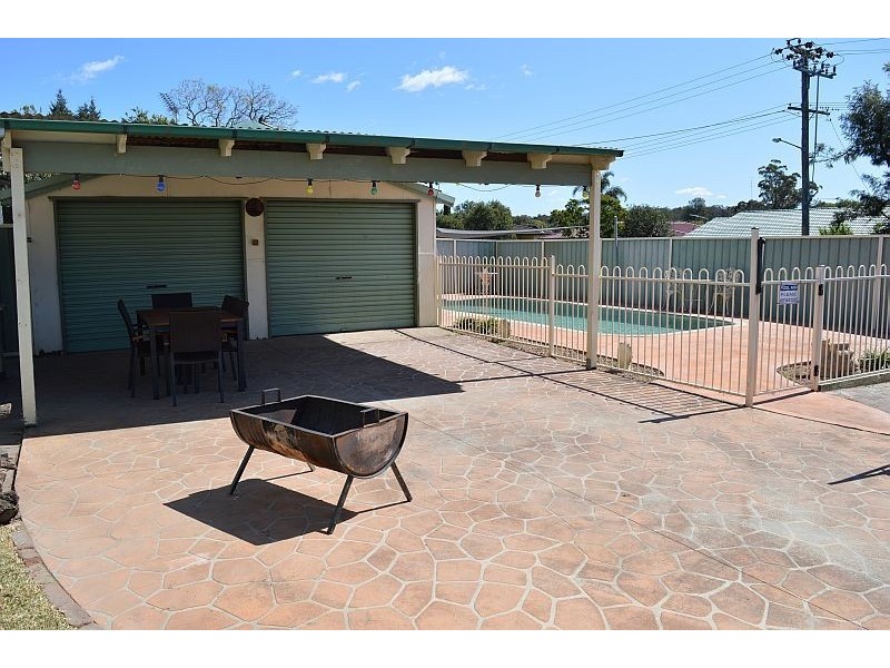 60 Government Road, Weston NSW 2326