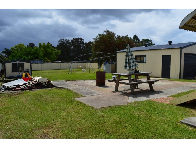 17 Murray Street, Abernethy NSW 2325