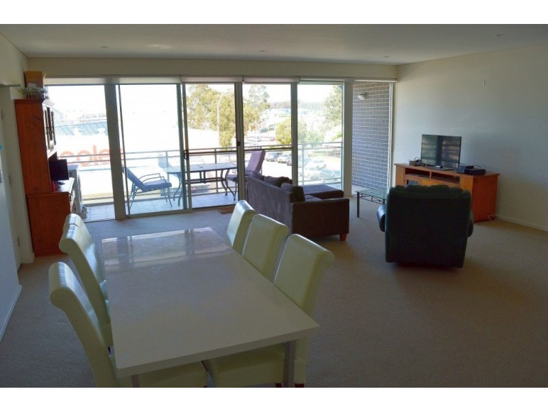 11/10-14 North Avenue, Cessnock NSW 2325