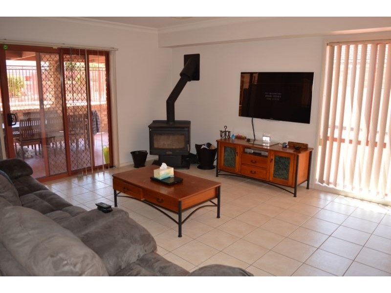 18 Pokolbin Street, Kearsley NSW 2325