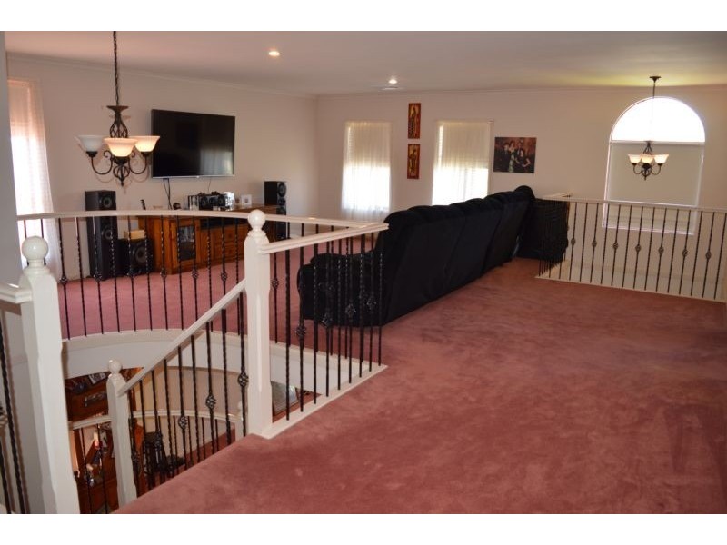 18 Pokolbin Street, Kearsley NSW 2325