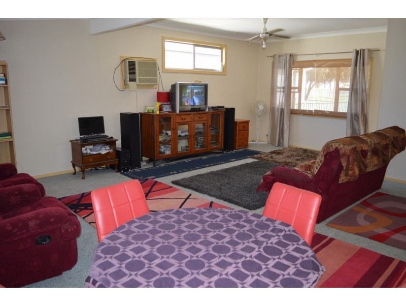 74 Church Street, Cessnock NSW 2325