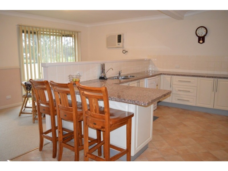 134 Cessnock Road, Weston NSW 2326