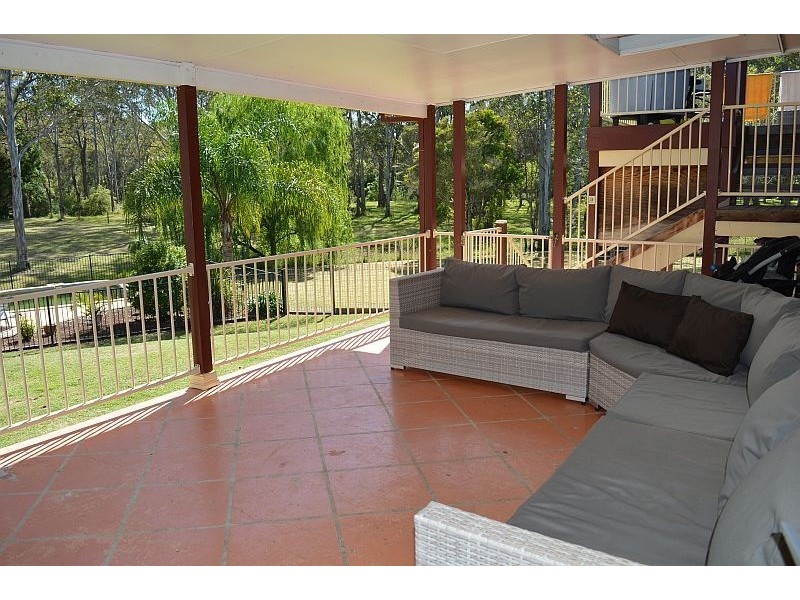 15 Queen Street, Abermain NSW 2326