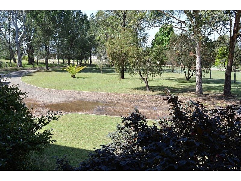 15 Queen Street, Abermain NSW 2326