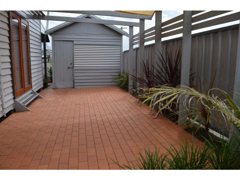 2 Scholey Street, Cessnock NSW 2325