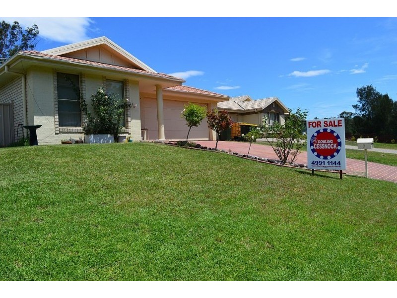 7 Hunter Street, Greta NSW 2334