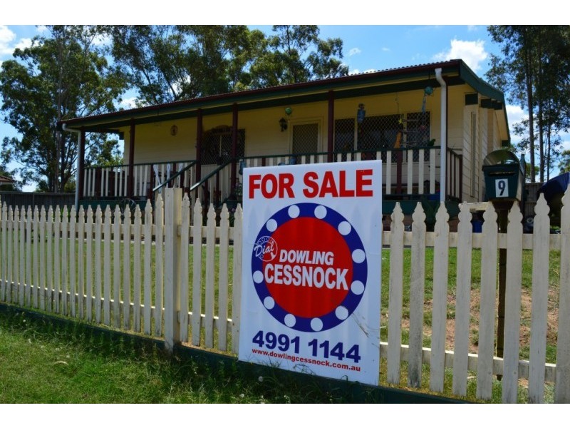 9 Duguid Close, Cessnock NSW 2325