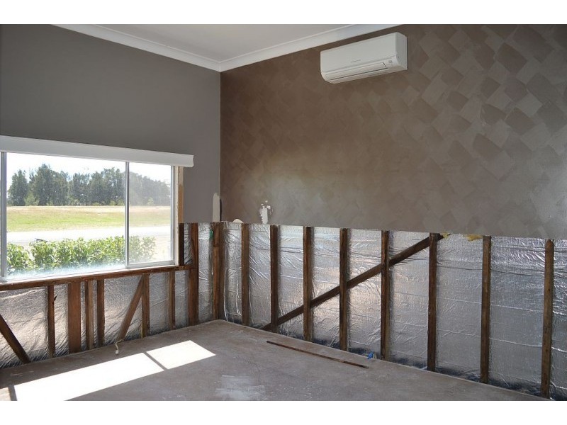 39 Edgeworth Street, Cessnock NSW 2325