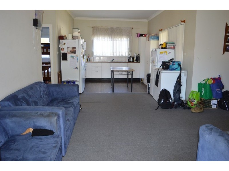 26 Long Street, Cessnock NSW 2325